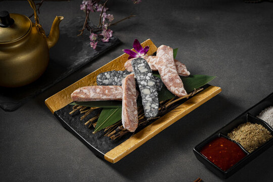 三味烤腸