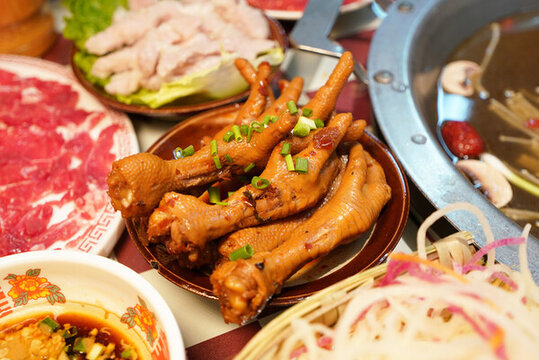 粑雞腳雞爪美食小吃