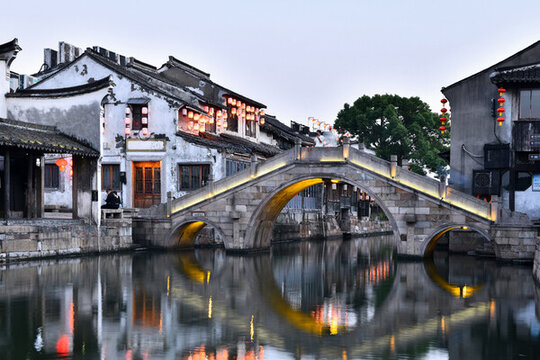 西塘古鎮(zhèn)景區(qū)夜景