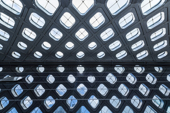 深圳春巢體育館建筑景觀