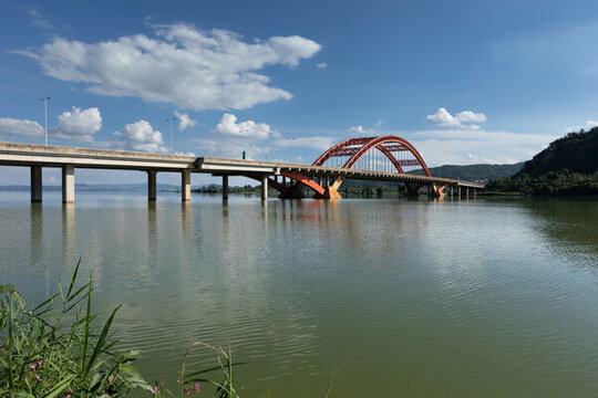 昆明滇池高海高速海口大橋
