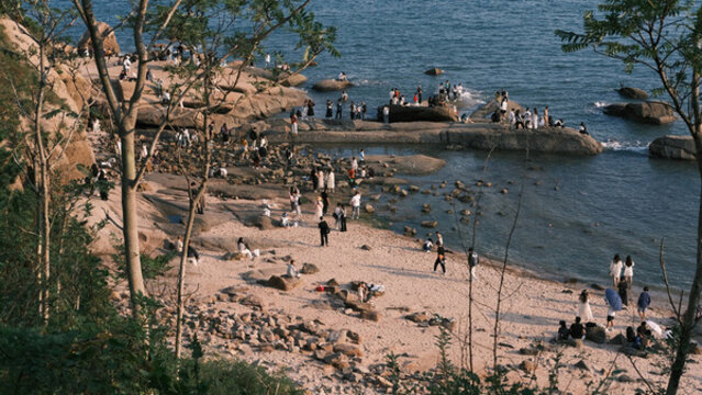 青島小麥島公園海邊沙灘