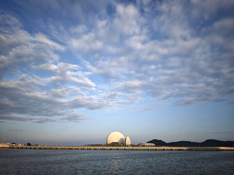 珠海地標(biāo)建筑日月貝大劇院