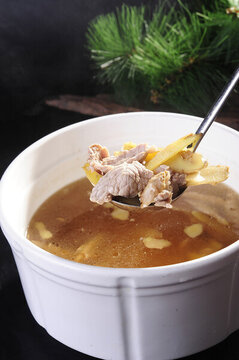 老姜肉片湯