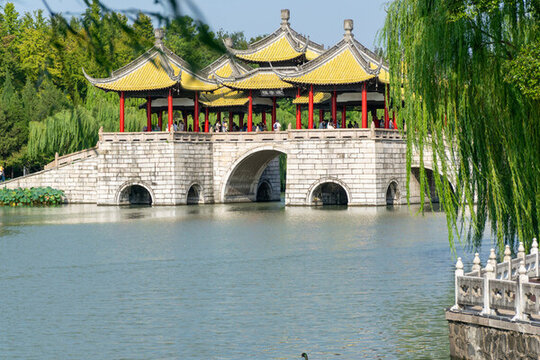 五亭橋
