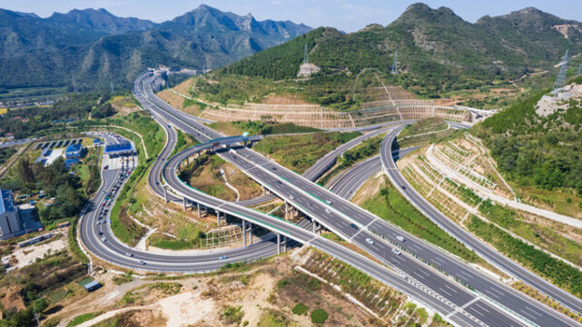濟濰高速青州段高架立交橋高速路