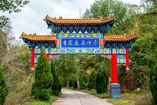 山西忻州五臺(tái)縣南禪寺牌坊