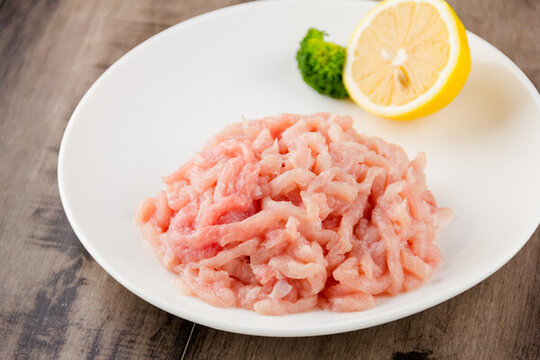 黑豬里脊肉絲