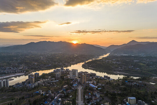 三匯古鎮(zhèn)日出風景