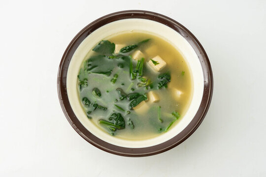 菠菜豆腐湯