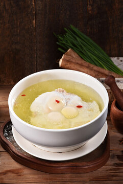 雞蛋肉餅湯