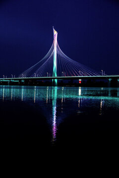 石家莊地標(biāo)建筑滹沱河大橋夜景
