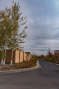 烏爾禾西部烏鎮(zhèn)景區(qū)道路
