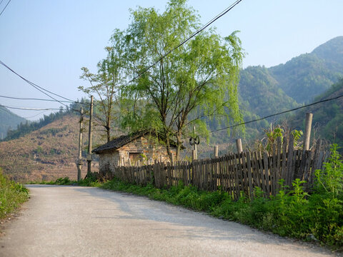 湖北咸寧鄉(xiāng)村小路