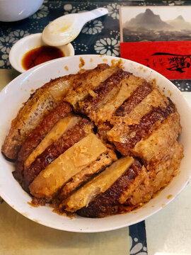 芋頭扣肉