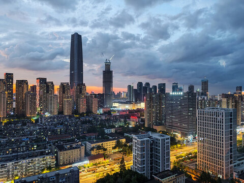 武昌江灘城市夜景