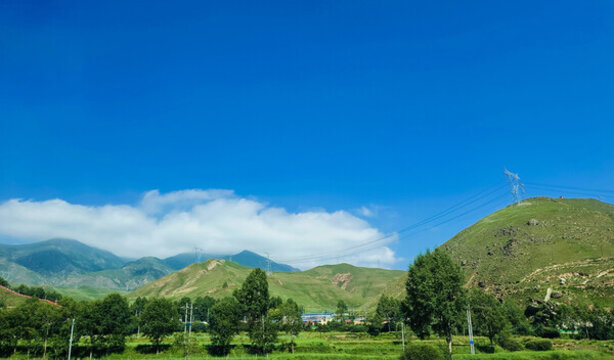 山脈自然風(fēng)光