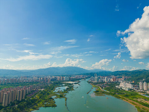 航拍西雙版納景洪市城市風(fēng)光