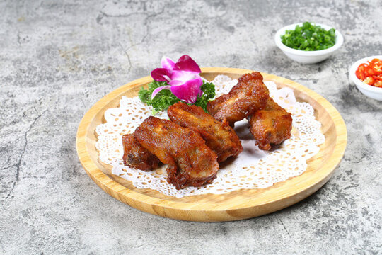 蒜香骨