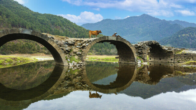江西婺源縣段莘鄉(xiāng)三眼橋