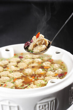 汽鍋肉丸湯