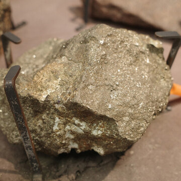 黃鐵礦標(biāo)本