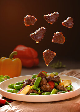 藕尖炒牛肉粒