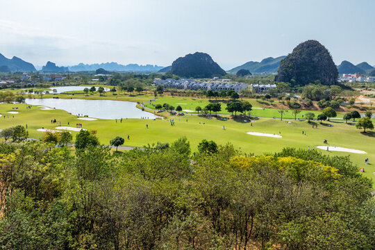 中國(guó)廣西桂林桂海晴嵐公園風(fēng)景