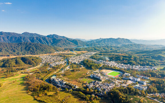 黃山宏村鎮(zhèn)航拍秋日風(fēng)光