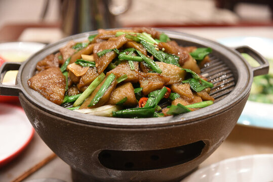 河北美食韭菜粉饹馇