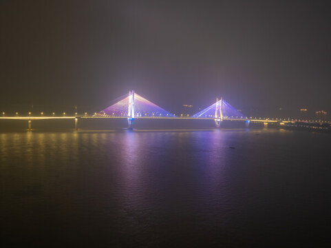 航拍武漢長(zhǎng)江二橋夜景