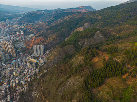 航拍云南紅河州個舊市城市風(fēng)光