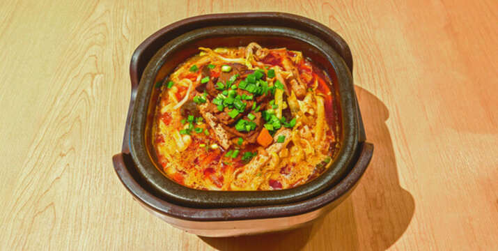 陜西美食歧山臊子面