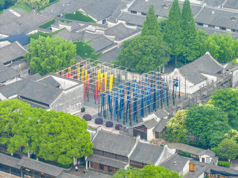 烏鎮(zhèn)草木本色染坊曬場