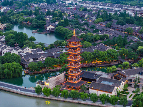 航拍江南水鄉(xiāng)古鎮(zhèn)烏鎮(zhèn)景區(qū)夜景