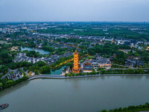 航拍江南水鄉(xiāng)古鎮(zhèn)烏鎮(zhèn)景區(qū)夜景