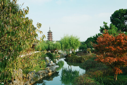 盤(pán)門(mén)景區(qū)瑞光塔遠(yuǎn)景
