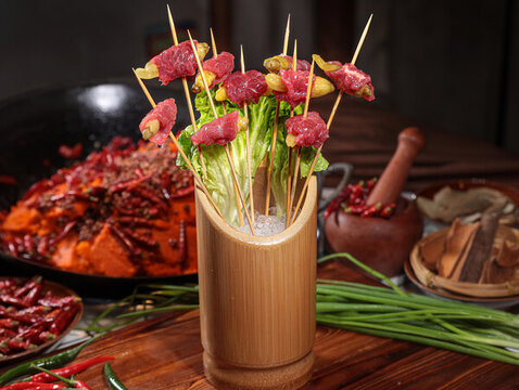 串串香菜品泡椒牛肉