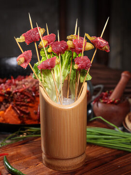 串串香菜品泡椒牛肉