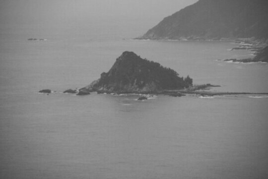 國(guó)風(fēng)水墨海岸山水
