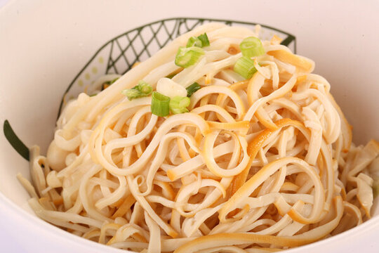 香干絲拌金針菇