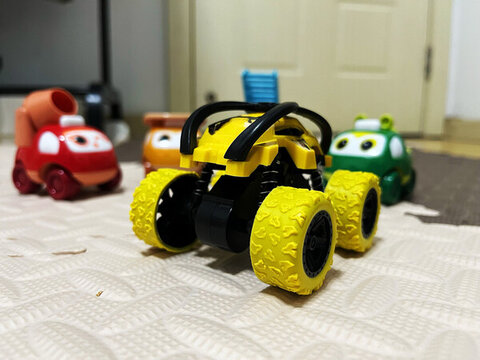 玩具車