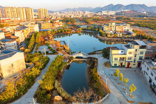 村屯公園暖冬景觀