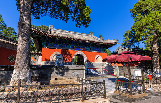 北京大覺寺山門