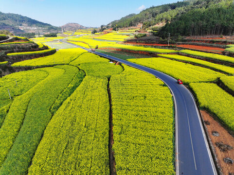 峨山風(fēng)光
