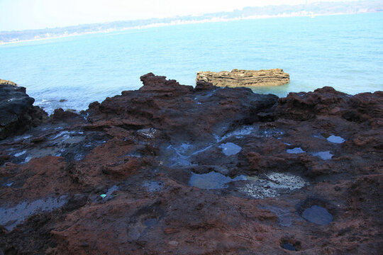北海潿洲島火山口