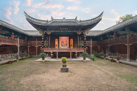 江南古鎮(zhèn)古戲臺