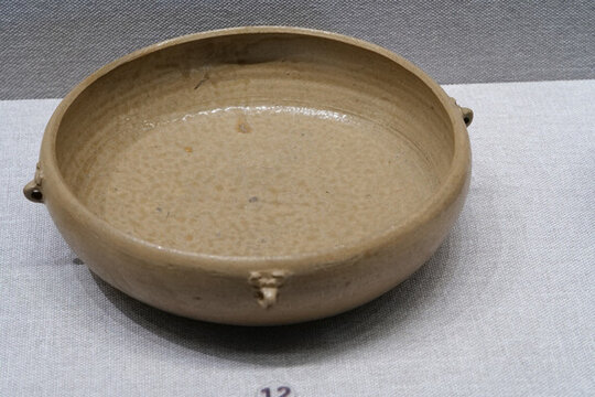 戰(zhàn)國(guó)原始瓷青釉四系洗