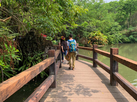 中國貴州安順黃果樹瀑布旅游風光