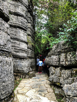 中國湖北恩施梭布埡石林旅游風(fēng)光